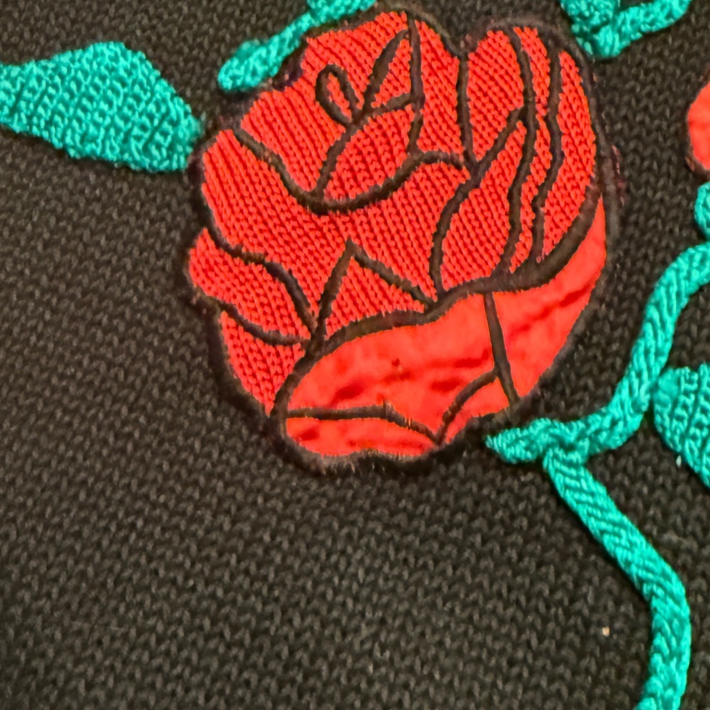 Richard Martin Women’s Medium Black Sweater w/ Multi Color Roses Size M Vintage - Picture 10 of 13